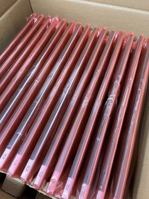 Un bon prix. Écran LCD industriel BOE de 15,6 pouces avec 1920x1080 pixels et une luminosité de 500 cd/m² en ligne