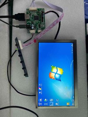 Un bon prix. Affichage LCD de voiture BOE de 8 pouces avec 800 cd / m2 luminosité 1280 * 720 pixels Résolution et connecteur 30Pin en ligne