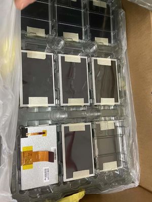 Un bon prix. Affichage LCD automobile de 5 pouces avec résolution 480x234 800 CD/M2 luminosité et 40 broches IPS pour moniteur d'écran vidéo automobile en ligne