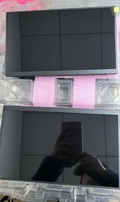 Un bon prix. Écran LCD de voiture BOE 10,1 pouces avec une luminosité de 1000 cd/m² et des pixels de 1280*720 et un connecteur 60 broches pour applications extérieures en ligne