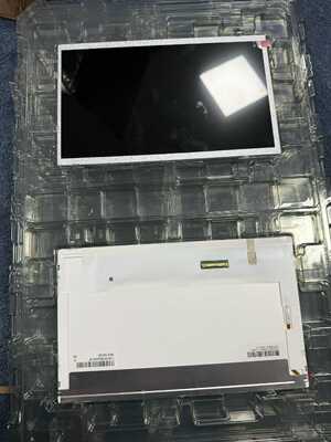 qualité Panneau d'affichage LCD industriel de 10,1 pouces avec luminosité de 450 cd/m2 et résolution WSVGA de 1024x600 pixels Usine