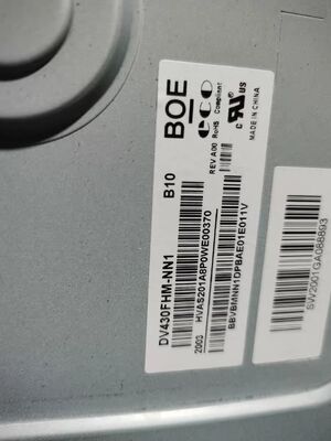 Un bon prix. BOE Affichage LCD allongé de 43 pouces DV430FHM-NN1 avec 400cd/m2 Lumière 1920*1080Pixels Résolution et connecteur à 51 broches en ligne