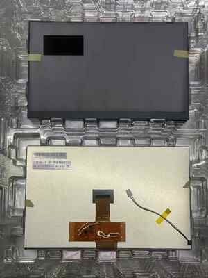 Un bon prix. IVO Affichage LCD de voiture de 10,1 pouces avec 1024 * 600 pixels 800 CD / M2 luminosité et 40PIN IPS pour les applications automobiles en ligne