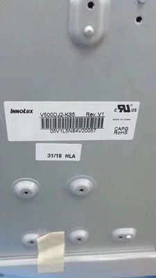 Un bon prix. Écran LCD grand format 50 pouces Innolux avec 1,07 milliard de couleurs et une résolution de 3840*2160 pixels en ligne