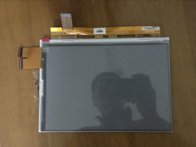 Un bon prix. Écran E Ink de 6 pouces avec une résolution de 1200 x 825 pixels et un connecteur 33P pour liseuse en ligne