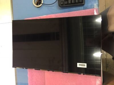 Un bon prix. Écran tactile de 23,6 pouces avec une luminosité de 350 cd/m² et un connecteur à 30 broches pour écran LCD de bureau en ligne