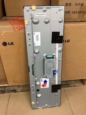 Un bon prix. Moniteur LCD allongé Samsung de 29 pouces avec 1920*540 pixels 500cd/m2 luminosité et connecteur 51 broches en ligne