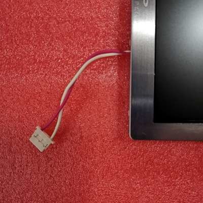 Un bon prix. Écran LCD industriel Sharp de 5,7 pouces avec une luminosité de 400 cd/m² et un rapport de contraste de 600:1 en ligne