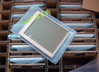 Hitachi 3,8 pouces 320*240 pixels 60CD/M2 Affichage LCD industriel SP10Q010-T FSTN-Panel LCD